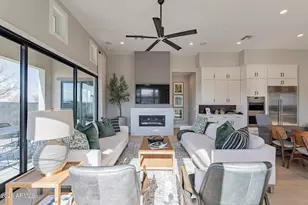 3346 S Stuart Ct, Gilbert, AZ 85297 - Photo 9