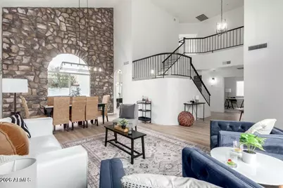 725 W Palo Verde Street, Gilbert, AZ 85233 - Photo 5