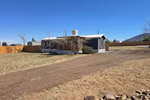 5136 E Muheim St, Hereford, AZ 85615 - Photo 3