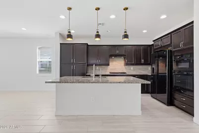 20784 W Minnezona Avenue, Buckeye, AZ 85396 - Photo 15