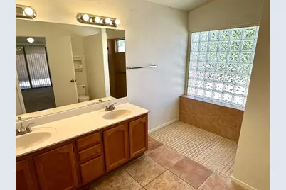 2914 E Woodland Drive, Phoenix, AZ 85048 - Photo 15