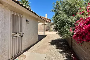 2914 E Woodland Dr, Phoenix, AZ 85048 - Photo 3