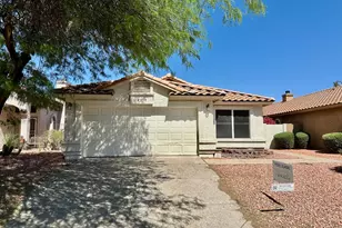 2914 E Woodland Dr, Phoenix, AZ 85048 - Photo 1