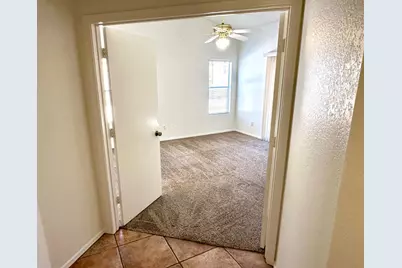 2914 E Woodland Drive, Phoenix, AZ 85048 - Photo 11