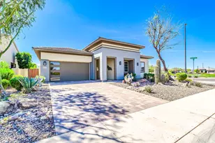 1441 E Powell Way, Gilbert, AZ 85298 - Photo 3
