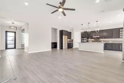 1441 E Powell Way, Gilbert, AZ 85298 - Photo 9