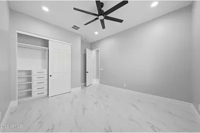 8001 W San Juan Avenue, Glendale, AZ 85303 - Photo 13
