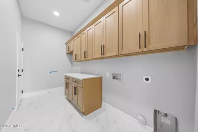 8001 W San Juan Avenue, Glendale, AZ 85303 - Photo 29