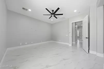 8001 W San Juan Avenue, Glendale, AZ 85303 - Photo 19