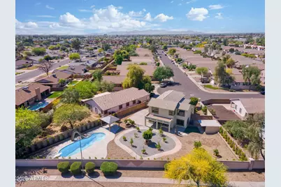 5739 W Seldon Lane, Glendale, AZ 85302 - Photo 3