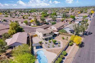 5739 W Seldon Ln, Glendale, AZ 85302 - Photo 5