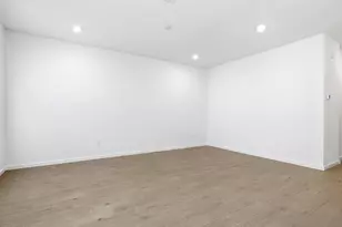 33089 N Noir Dr, San Tan Valley, AZ 85143 - Photo 15