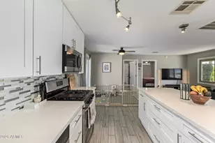 720 E Carol Ave, Phoenix, AZ 85020 - Photo 13