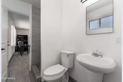 3137 N 37th Drive, Phoenix, AZ 85019 - Photo 9