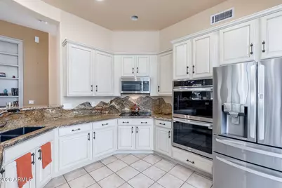 15618 E Cactus Drive, Fountain Hills, AZ 85268 - Photo 17
