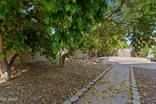 1960 E Dava Dr, Tempe, AZ 85283 - Photo 41