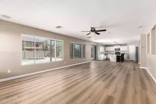 3362 E Silverbell Rd, San Tan Valley, AZ 85143 - Photo 7