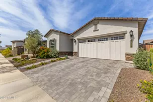 1926 W Holden Dr, Phoenix, AZ 85085 - Photo 5