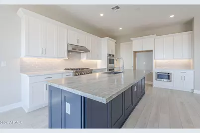 10841 N Blakely Street, Surprise, AZ 85388 - Photo 11