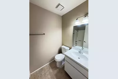 312 W Yukon Drive #Unit 2, Phoenix, AZ 85027 - Photo 23