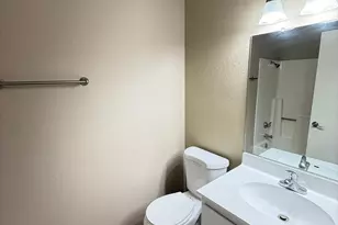 312 W Yukon Dr, Phoenix, AZ 85027 - Photo 23
