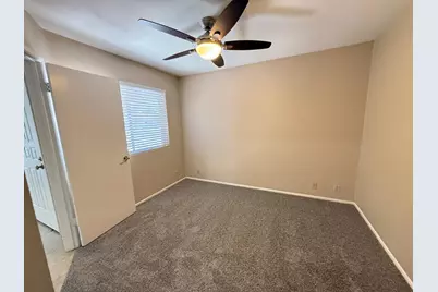 312 W Yukon Drive #Unit 2, Phoenix, AZ 85027 - Photo 11