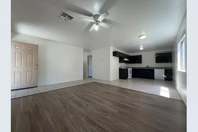 10014 N 7th Avenue #Unit 1, Phoenix, AZ 85021 - Photo 5