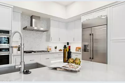 5250 E Deer Valley Drive #342, Phoenix, AZ 85054 - Photo 11