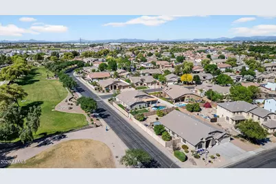 709 E Prescott Drive, Chandler, AZ 85249 - Photo 77