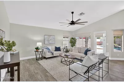 709 E Prescott Drive, Chandler, AZ 85249 - Photo 11