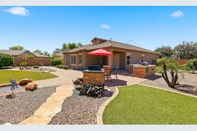 4607 S Hassett Circle, Mesa, AZ 85212 - Photo 33