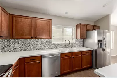 716 S 167th Drive, Goodyear, AZ 85338 - Photo 11