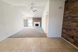 1948 W Angela Dr, Phoenix, AZ 85023 - Photo 3