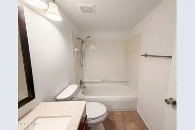 1948 W Angela Drive, Phoenix, AZ 85023 - Photo 15