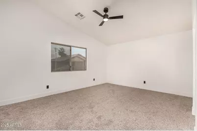 8559 W Sunnyslope Lane, Peoria, AZ 85345 - Photo 17