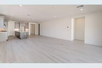 17160 W Montpelier Street, Surprise, AZ 85388 - Photo 7