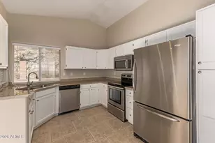 2026 E Glenhaven Dr, Phoenix, AZ 85048 - Photo 5