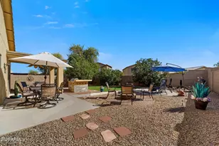 215 E Shawnee Rd, San Tan Valley, AZ 85143 - Photo 15