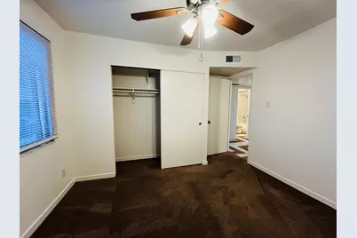 5041 N 40th Avenue, Phoenix, AZ 85019 - Photo 11