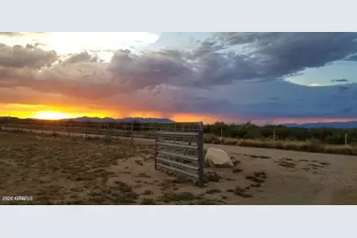 3645 E Robbs Road, Willcox, AZ 85643 - Photo 1