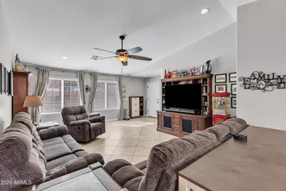 2185 E Hazeltine Way, Gilbert, AZ 85298 - Photo 9