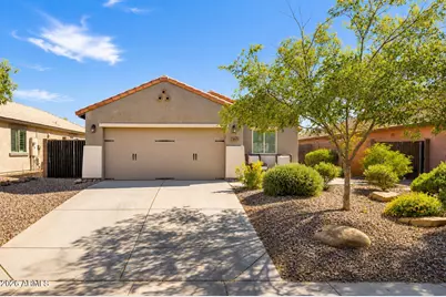 2185 E Hazeltine Way, Gilbert, AZ 85298 - Photo 1