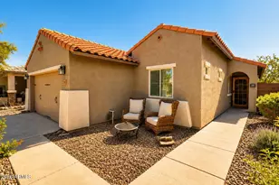 2185 E Hazeltine Way, Gilbert, AZ 85298 - Photo 3