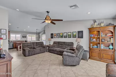 2185 E Hazeltine Way, Gilbert, AZ 85298 - Photo 9