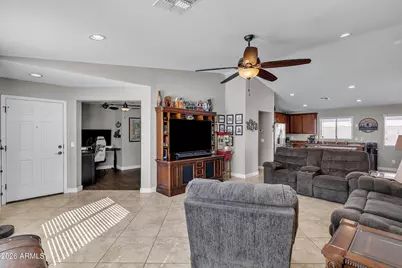 2185 E Hazeltine Way, Gilbert, AZ 85298 - Photo 7