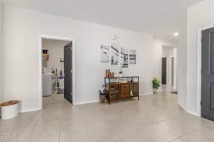 17885 W Daley Ln, Surprise, AZ 85387 - Photo 7