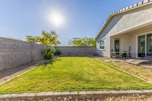 17885 W Daley Ln, Surprise, AZ 85387 - Photo 27