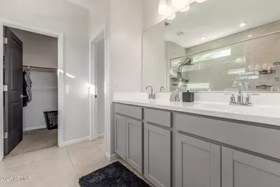 17885 W Daley Lane, Surprise, AZ 85387 - Photo 11