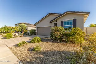 17885 W Daley Ln, Surprise, AZ 85387 - Photo 3