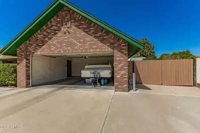 628 W Camino Circle, Mesa, AZ 85201 - Photo 31